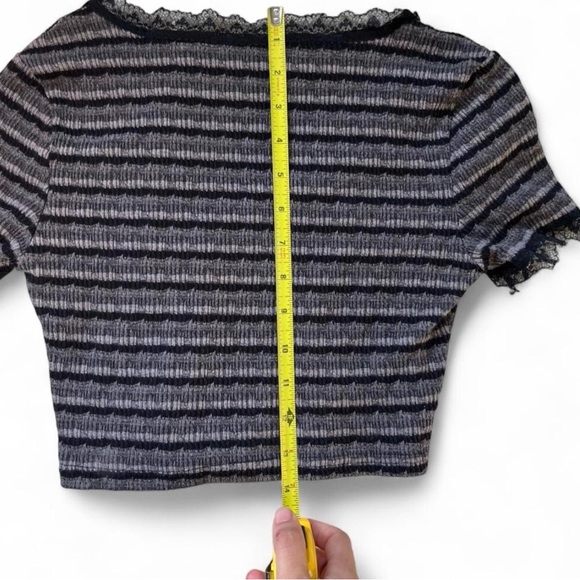 Y2K Fairy Grunge Goth Baby Tee Lace Trim Black and Gray Crop Top, Size XS/S - Picture 3 of 5